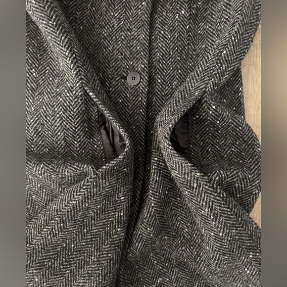 DKNY Herringbone Wool Pea Coat Jacket - Picture 9 of 11